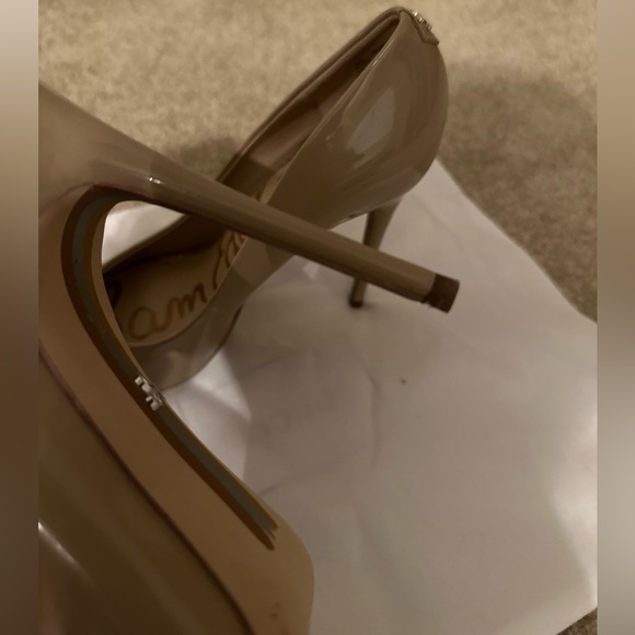 Sam Edelman nude Heels - Picture 5 of 8
